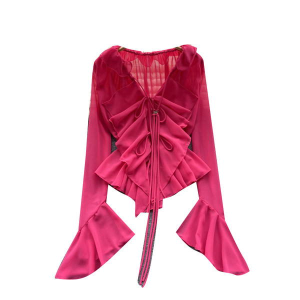 Naiste pluusi asümmeetriline mudel