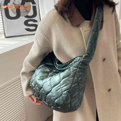 Зимна памучно подплатена чанта за жени 2022 г. Решетъчна ватирана дамска чанта Голяма женска голяма чанта Чанта с пера Пух Дамски пазарски чанти за скитници