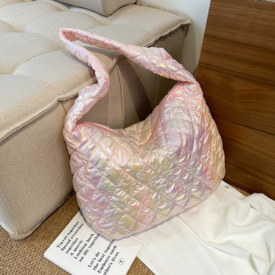 Зимна памучно подплатена чанта за жени 2022 г. Решетъчна ватирана дамска чанта Голяма женска голяма чанта Чанта с пера Пух Дамски пазарски чанти за скитници