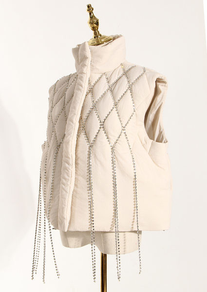 Naiste metallist kettidega vest