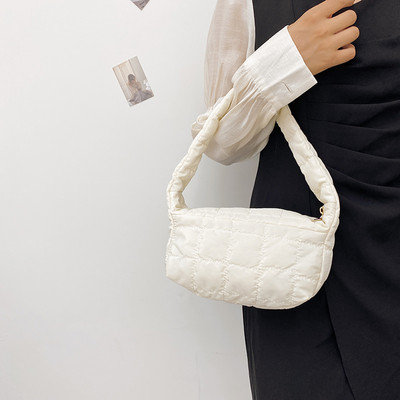 2022 Lattice Poșetă de iarnă Space Pad Bumbac Crossbody Genți Femei de capacitate mare Genți de tote cu pene Căptușite pentru cumpărător Genți matlasate