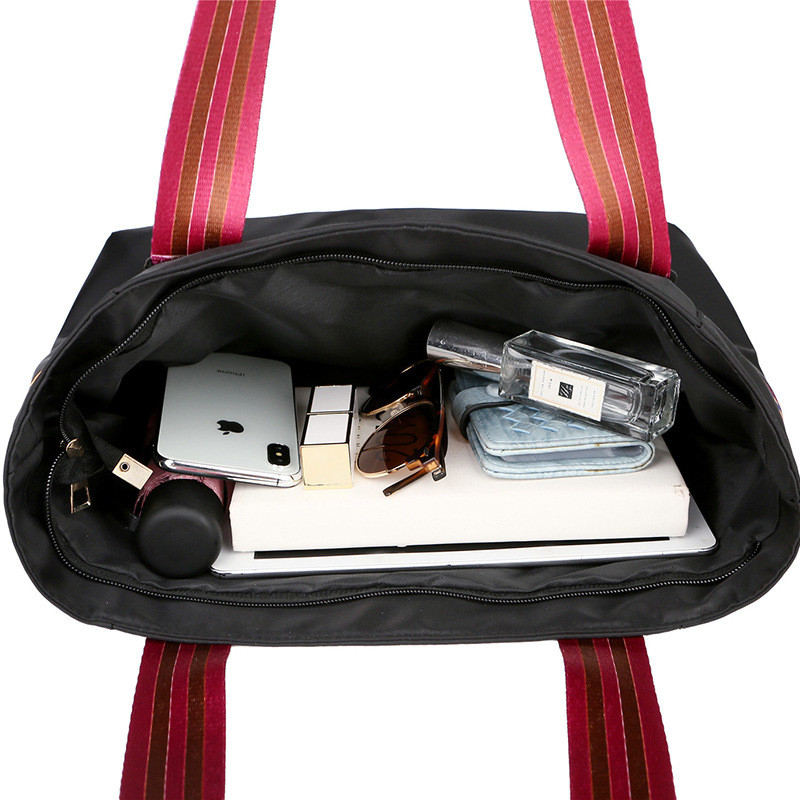 Naiste kott Uus nailonriidest suure mahutavusega metsik Korea Jaapani õlakott Käekott Luksuslikud kotid Kooliklassi raamatukott