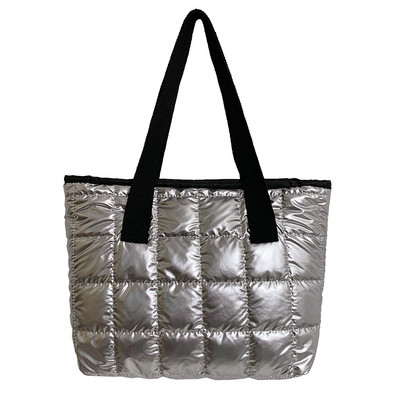 Moodsad polsterdatud käekotid Suure mahutavusega disainer tepitud naiste õlakotid Luksuslikud nailonist puuvillased talvekott