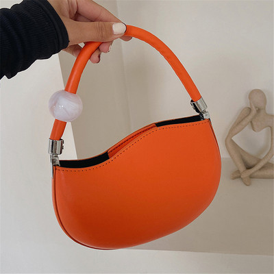 Нова лятна сладка дамска малка чанта с черупки PU кожени чанти през рамо през рамо за жени Модни портмонета и чанти в бонбонени цветове за 2022 г.