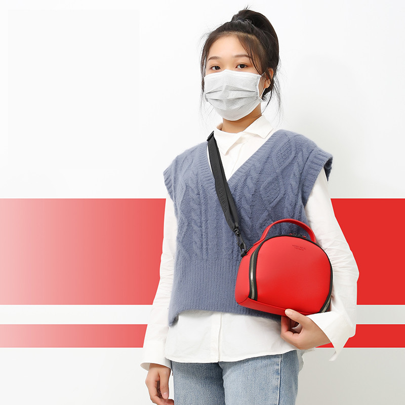 2022 г. Модни малки дамски чанти през рамо Сладка дамска чанта от изкуствена кожа Портмоне за лятна ваканция Телефон Чанта през рамо