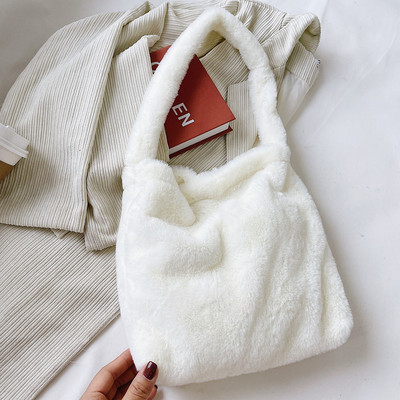 2021 INS Модни дамски плюшени чанти през рамо с шарка на цветя Елегантни женски чанти за подмишниците Дамска чанта от изкуствена кожа Пухкави чанти