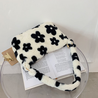 2021 INS Модни дамски плюшени чанти през рамо с шарка на цветя Елегантни женски чанти за подмишниците Дамска чанта от изкуствена кожа Пухкави чанти