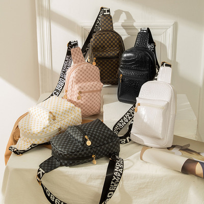 2023 Ladies Shoulder Bag Foreign Trade Small Women`s Handbag Wholesale Fashion Simple Messenger Printing Ladies Chest Bag