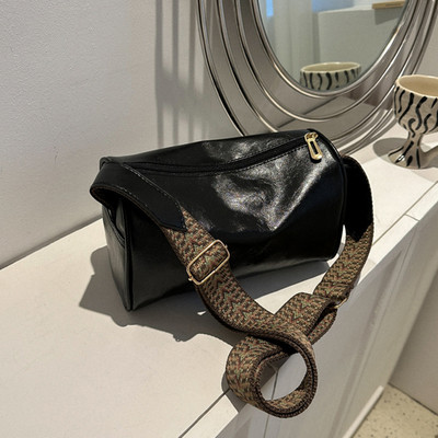 Yogodlns Vintage õlakott naistele Moodne laia rihmaga ristkeha kott Retro padi Messenger käekott Naiste kandekott Sidurid