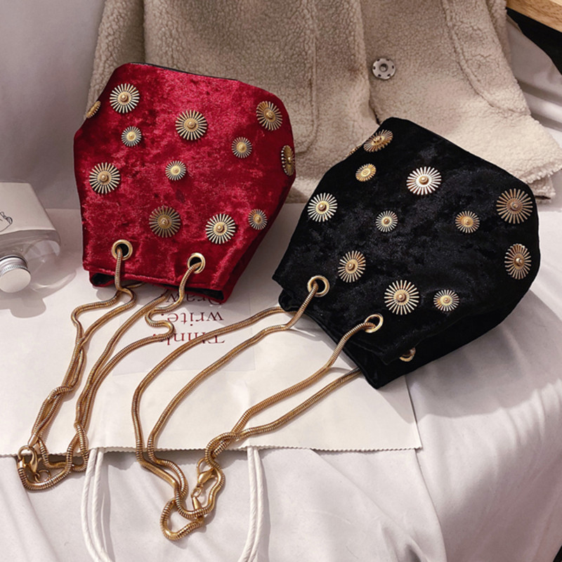 Genți de umăr noi pentru femei Geantă de găleată Geanta de mână elegantă din catifea Geantă crossbody cu curea de umăr cu lanț auriu