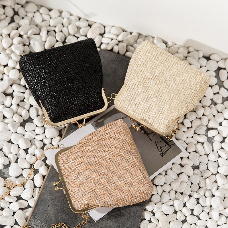 YBYT divatos szalmából készült crossbody táskák nőknek 2019 egyszerű alkalmi lánc női válltáska kézitáska tömör szövésű női kagylótáskák