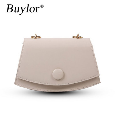 Ostja naiste õlakott Ühevärviline ketiga helmestega klappkott PU-nahast kestatüüpi naiste käekott Moodne naiste käekott