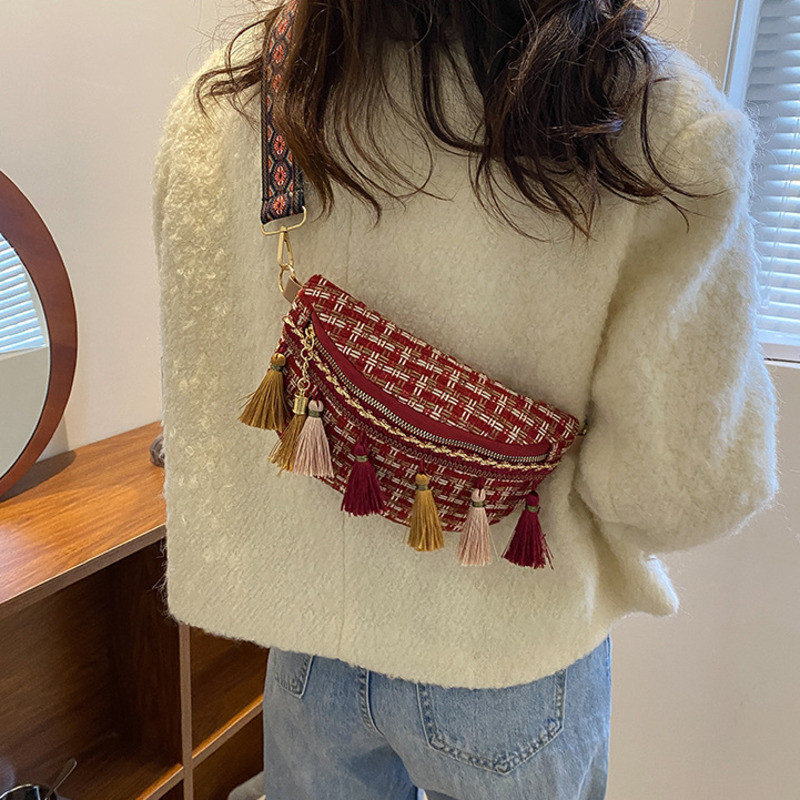 Tuttkott Naiste kott, kootud ühe õlaga kott Chaoguo stiilis etnilise vähemuse stiilis rinnakott