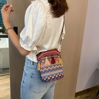 Модна дамска чанта Super Fire National Style Персонализирана чанта за едно рамо с пискюл Bucket Bag Woven Women