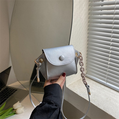 Mini naiste valge messenger kott PU nahast käekott Disainer Trend Cross Body õlakottid Lady Väike must hõbedane Crossbody kott
