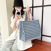 Suure mahutavusega naiste õlakott Triibuline moodne vabaajakäekott naistele 2022 Uus lihtne disainer, uued naiste ostukotid