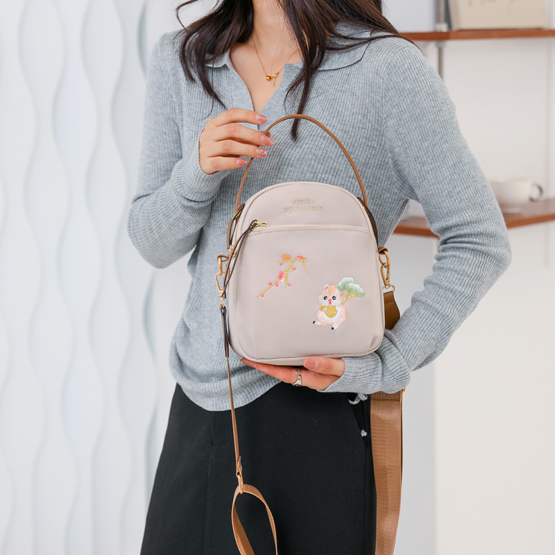 Naiste kotid Tikandid Õlakotid Uus trend Kawaii käekotid Designer Oxford Daily Bag Fashion Crossbody Messenger Outdoor Pack