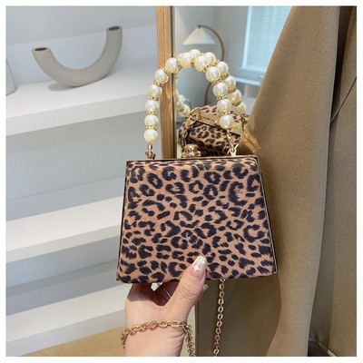 Uus Leopardi prindiga väike karbi pakett pärlkäepidemega kast käekott mini õlakott Women Messenger kott tide pakett