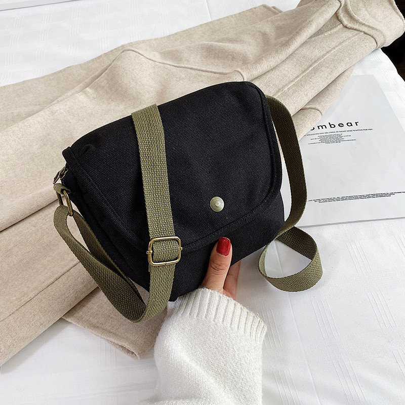 2022 New Arrive Messenger Bags Lihtsad meestele ja naistele Kirjanduslikud vabaaja Jokeri õlakotid Ostukotid