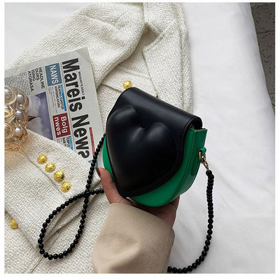 Új, melegen eladó szív alakú, divatos kereszt test színű kontrasztos mini egy vállas kis táska nőknek