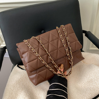 Trendikas ruuduline naiste õlakott Moekett Crossbody kotid Brand Designer käekotid ja rahakotid Väikesed klapiga käepidemega kotid