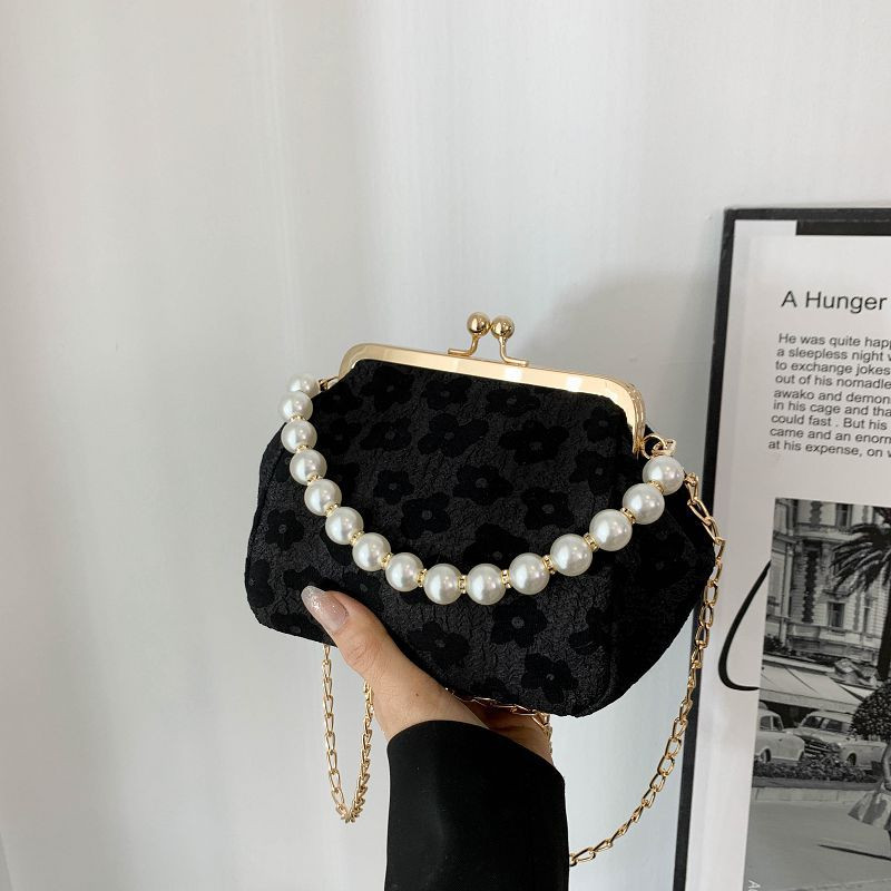 Elegantne lillekujundusega naiste õhtukott pärliga kaasaskantav ühe õlaga messenger-kott metallist klambriga ketiga naiste kott