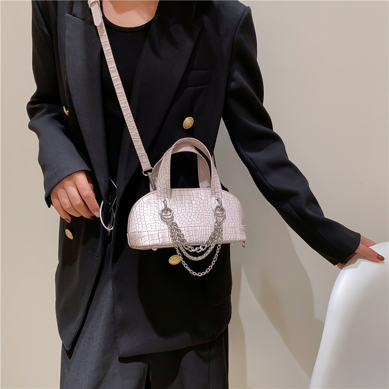 2022 Alligator Grain válltáska Női Divatos Divatos Net Red Chain Messenger Bag Kiváló minőségű cipzáras kézitáska Shell Bag