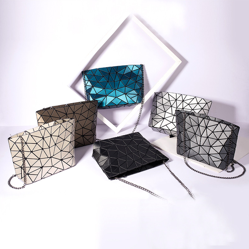 Moodne naiste kett Õlakott Helendav kott Bao kott Tüdrukutele Geomeetria Käekotid Tavalised kokkupandavad Crossbody kotid Clutch bolso