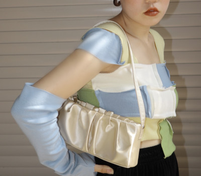 Luksuslikud voldid Mini ühevärvilised naiste kaenlaalused kotid siidist disainiga naistele väike õlakott Vintage naiste kandekott Clutch rahakott