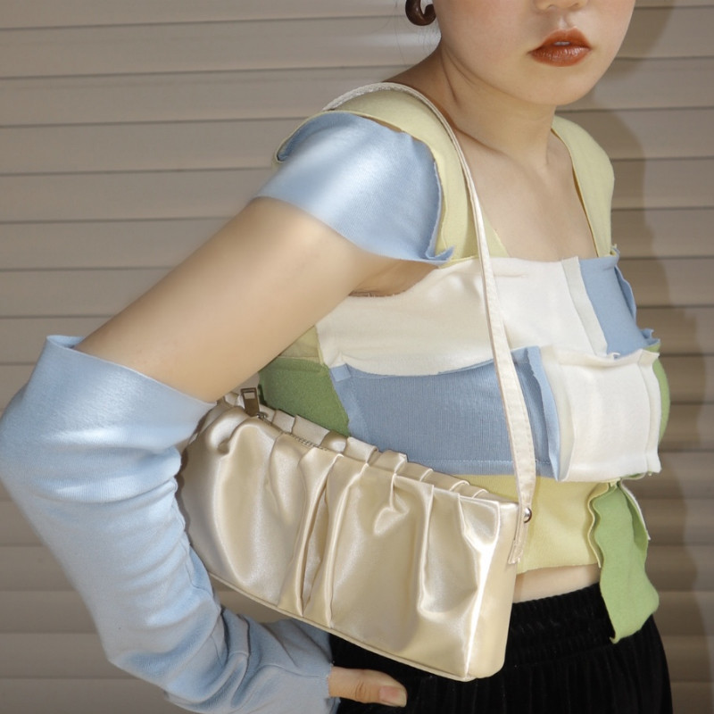 Luksuslikud voldid Mini ühevärvilised naiste kaenlaalused kotid siidist disainiga naistele väike õlakott Vintage naiste kandekott Clutch rahakott