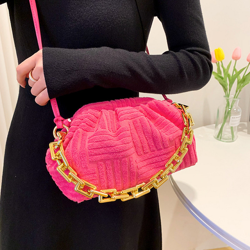 Πολυτελής υφασμάτινη πετσέτα σχεδιαστή τσάντα σύννεφο για γυναίκες 2022 Μόδα ακρυλικές αλυσίδες πουγκί Γυναικεία τσάντα μάρκες Τσάντα ώμου χιαστί