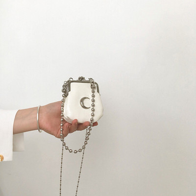 PU-nahast naiste moon Väike õlakott Moekett Naiste Shell Crossbody kotid Retro disainiga naiste minimündikott käekotid