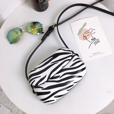 2023 Mini Casual Zebra Crossbody Kawaii kott Nahast Väike mobiiltelefoni kotid Brand Luxury Mellow käekott Väike rahakott Õlakott