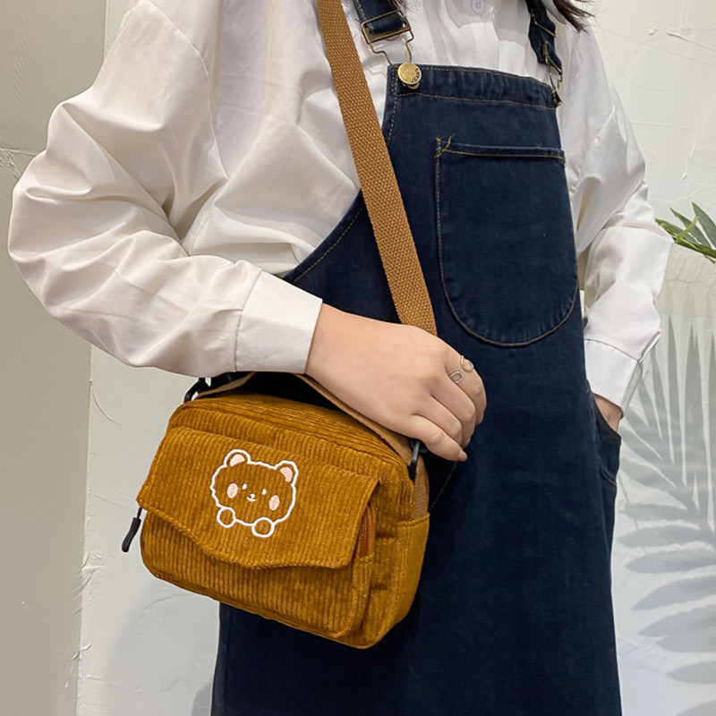 Kawaii Messenger kott Corduroy Crossbody kotid Väike hoiustamine huulepulk Kosmeetika kott Tikand Cartoon Bear Shopping Käekott Uus