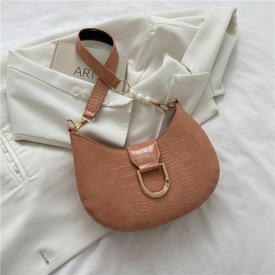 Divat krokodilmintás női válltáska gyöngy dekoráció kézitáskák tervező hónaljtáskák keresztben