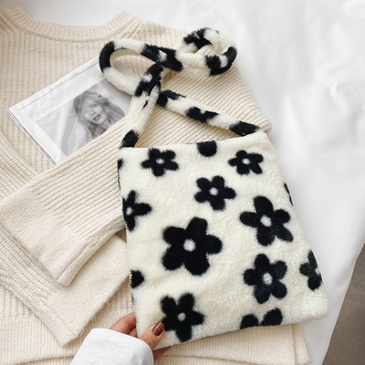 2021 INS Fashion Γυναικείες τσάντες ώμου με μοτίβο λουλουδιών Γυναικείες χειμωνιάτικες βελούδινες τσάντες μασχάλης από ψεύτικη γούνα Τσάντα χειρός Γούνινα αφράτα τσαντάκια