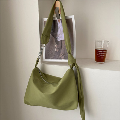 Fekete Crossbody női lányoknak kézitáska Vásárló alkalmi tömör egyszerű lánc csomózott pántok Messenger váll hordtáskák