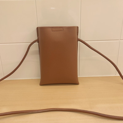 Uued Naiste Pu-nahast käekotid Mood Naistele Suure mahutavusega Crossbody kotid Väikesed õlakotid Naistele Telefon Rahakott Tugev klapp