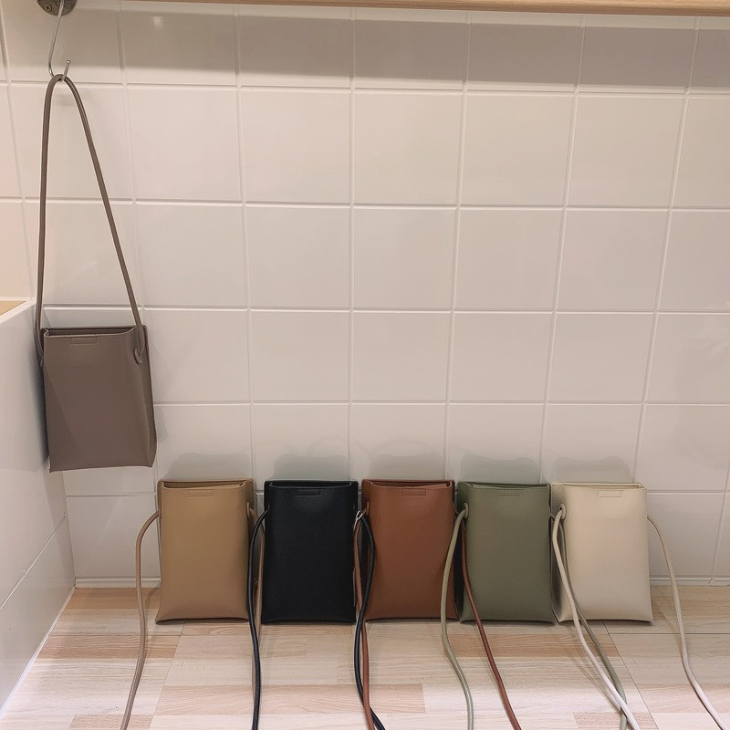 Uued Naiste Pu-nahast käekotid Mood Naistele Suure mahutavusega Crossbody kotid Väikesed õlakotid Naistele Telefon Rahakott Tugev klapp