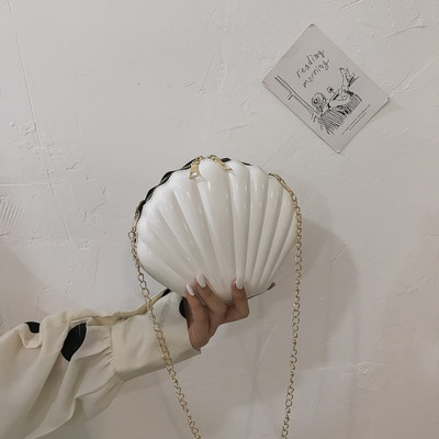 Висококачествени чанти за жени 2021 Lip Messenger Bag Tote Bag Твърди ципове Чанти за рамо Messenger чанта Телефонна чанта за монети Clutch Bolsas