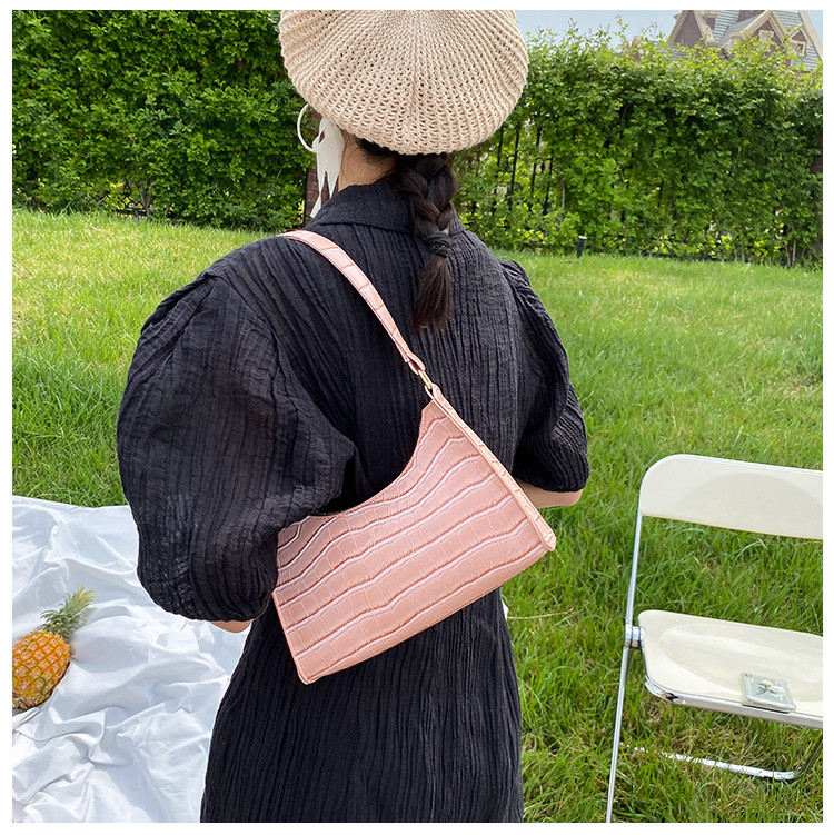 Модна изящна пазарска чанта Ретро ежедневни дамски чанти през рамо Дамска кожена едноцветна дамска чанта с верига за жени 2022 г.