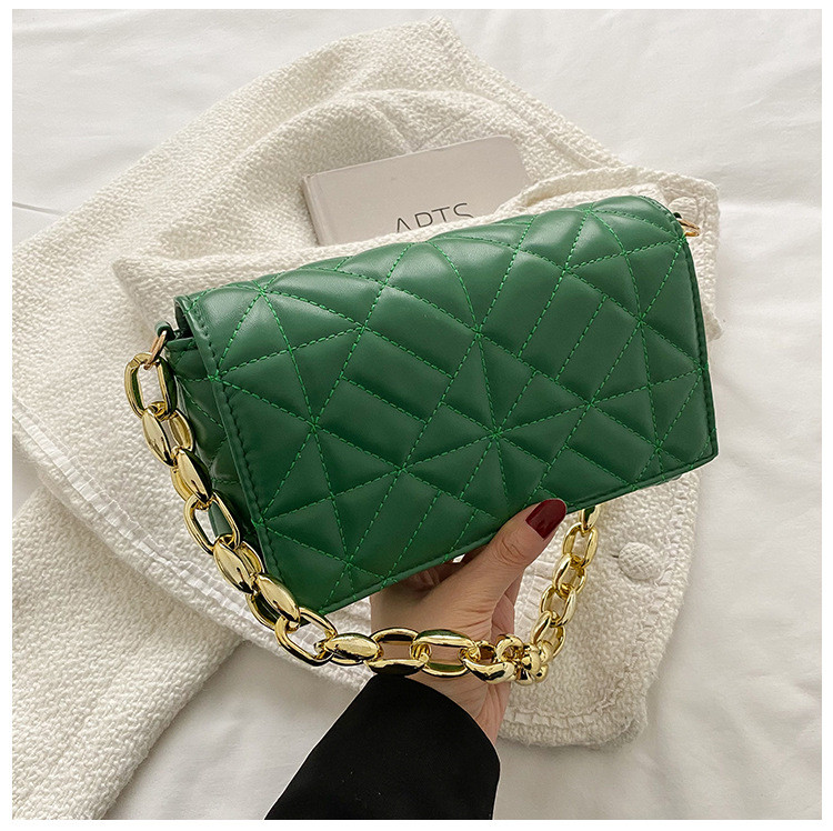 Chic Laides Πράσινη τσάντα ώμου Γυναικείες μοντέρνες τσάντες με μικρό πτερύγιο 2022 χρυσή μεταλλική αλυσίδα Μαλακές τσάντες PU για γυναίκες Πολυτελές Bolso Mujer Sac