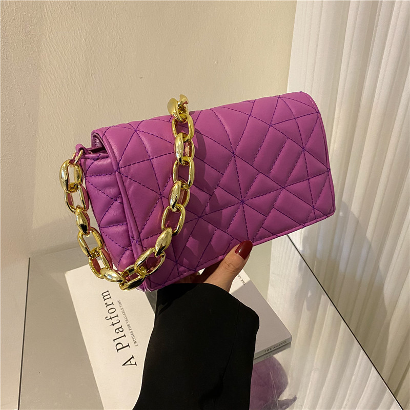 Chic Laides Πράσινη τσάντα ώμου Γυναικείες μοντέρνες τσάντες με μικρό πτερύγιο 2022 χρυσή μεταλλική αλυσίδα Μαλακές τσάντες PU για γυναίκες Πολυτελές Bolso Mujer Sac