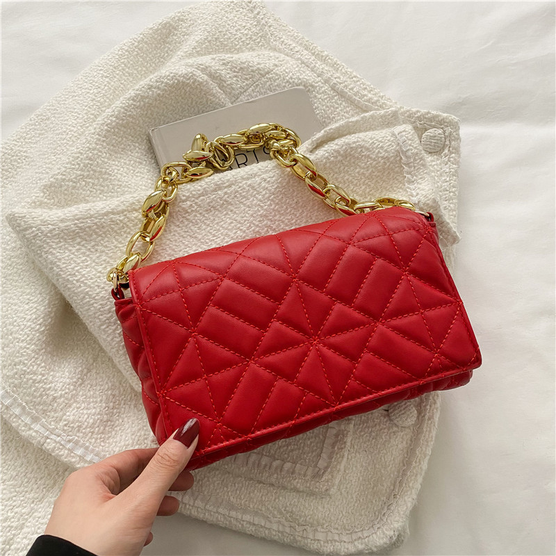 Chic Laides Πράσινη τσάντα ώμου Γυναικείες μοντέρνες τσάντες με μικρό πτερύγιο 2022 χρυσή μεταλλική αλυσίδα Μαλακές τσάντες PU για γυναίκες Πολυτελές Bolso Mujer Sac