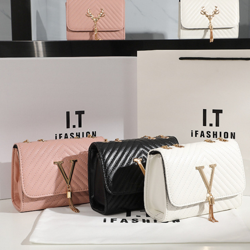 New Designer 2023 Moodne naiste kott Luksuslik kaubamärk naiste õlakotid Väikesed PU-nahast naiste kaenlaalused käekott