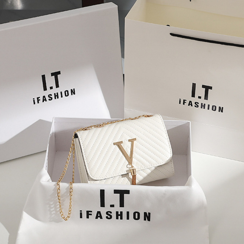 New Designer 2023 Moodne naiste kott Luksuslik kaubamärk naiste õlakotid Väikesed PU-nahast naiste kaenlaalused käekott