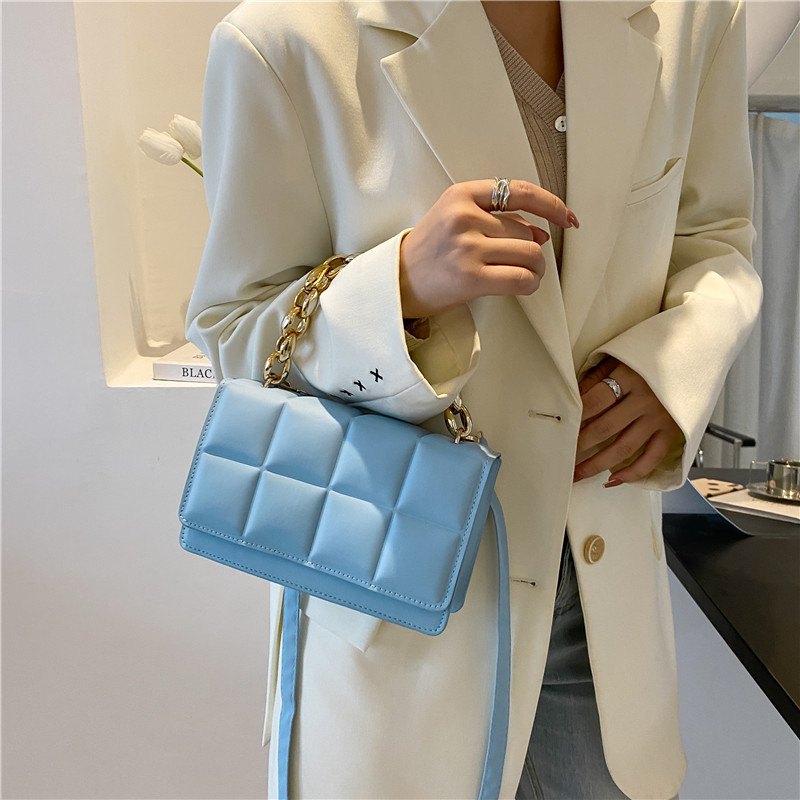 Minimalistlik tepitud klapiga ruudukott naistele 2022 Brändi disainer Luksuslikud Crossbody kotid Naiste õlakotid Paks kett