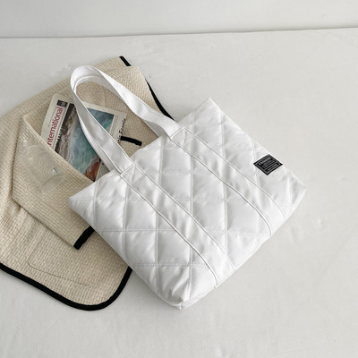 2022. aasta lõuendist ostlejate õlakotid naistele Pehmest puuvillast mahutavusega ostukotid Moodne naiste kandekott Ühe õlaga käekott
