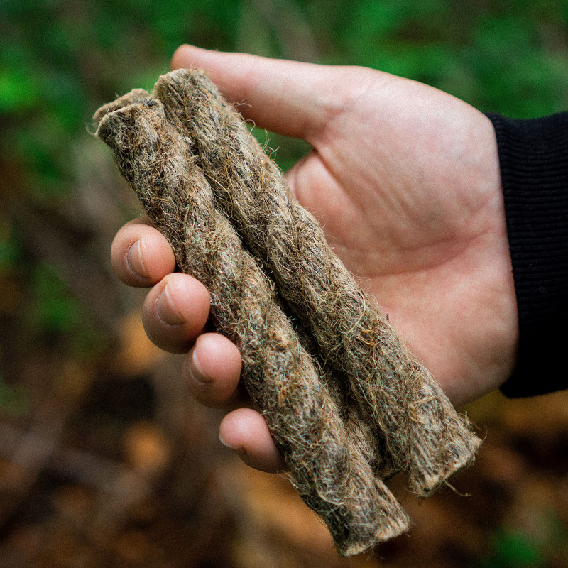 Tooge rasvanöör oma ellujäämismasinasse tulekindla terase jaoks. Väga tuleohtlik ja pika põlemisajaga veekindel kamina jaoks, Hobo pliit