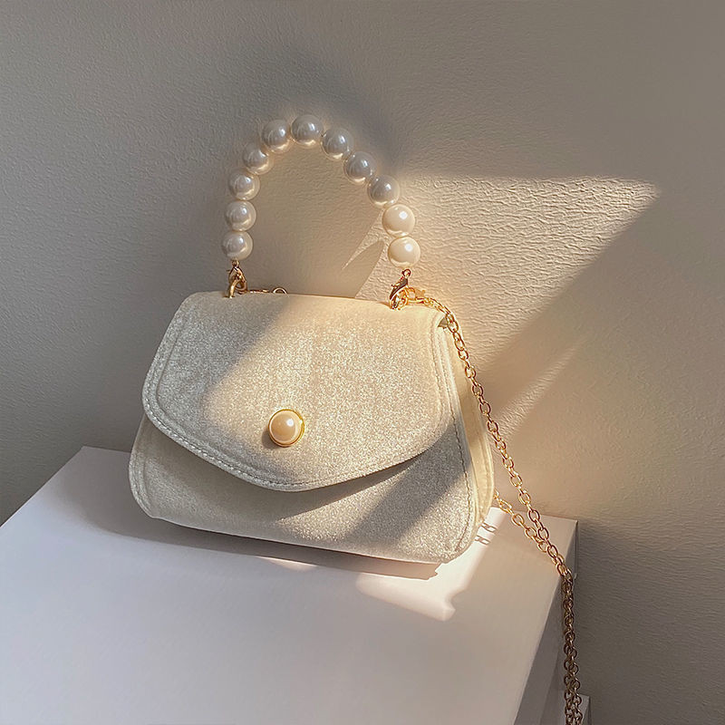 Pearl Chain Naiste Tote Käekotid Õhtune Clutch Rahakott Vintage Väike kandiline õlakott naistele Mood Naiste Crossbody kotid